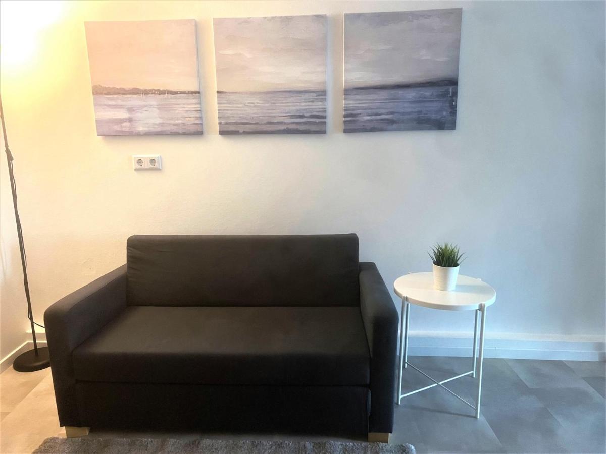 Moeblierte 3 Zimmer Apartment - Mit Smart Tv, Wlan Und Kostenfreie Parkplaetze Schloß Holte-Stukenbrock Zewnętrze zdjęcie